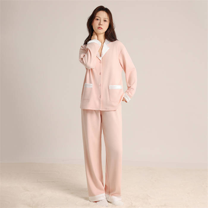 ルームウェア セットアップ レディース 新作 折り襟 切り替え 配色 ボア サテン風カラー パンツセット パジャマ 上下セット 長袖 無地 春 秋 冬 前開き 羽織り ナイトウエア デザイン感 ボタン シンプル ゆったり 部屋着 ロング パンツ カジュアル 寝間着 大人 送料無料