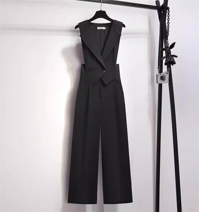 Misskirtのオールインワン サロペット パンツ レディース サロペットパンツ ロング丈 パンツ ベスト オーバーオール ワイドパンツ ロングパンツ タック レイヤード 重ね着 ウエストゴム ゆったり 体型カバー 着痩せ OL きれいめ 大きいサイズ 無地 オシャレ 黒 ブラック 送料無料｜アングル2