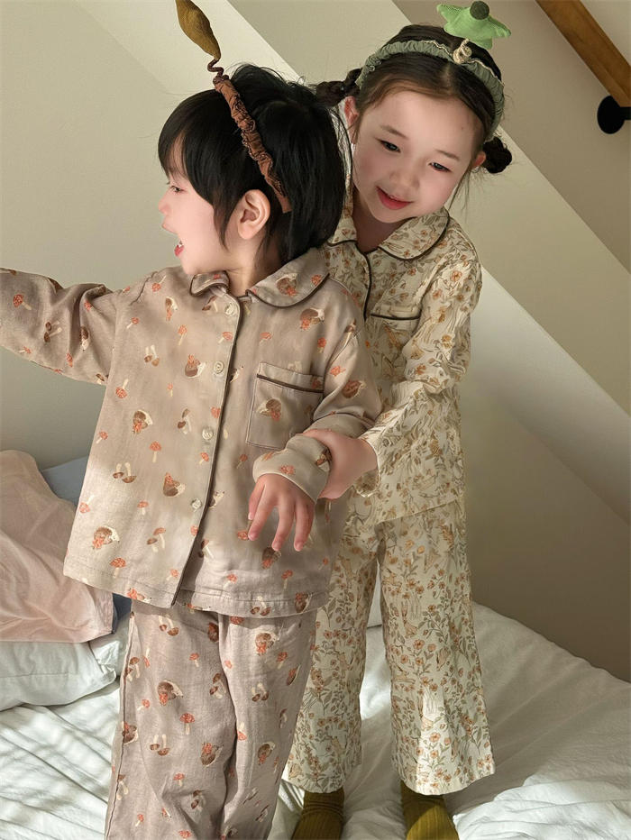 キッズ パジャマ 男の子 女の子 秋冬 綿100% ダブルガーゼ ルームウエア 上下セット 2点セット 子供 長袖 前開き ボタン パンツ ガーゼコットン 柔らかい 柔軟 ゆったり 春秋 子ども 子供服 ジュニア ガールズ 寝巻き 部屋着 総柄 花柄 動物柄 可愛い 韓国風 送料無料 — vista 3