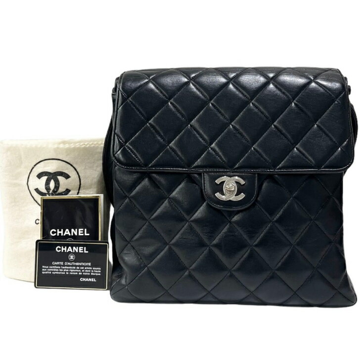 【中古】シャネル Wフェイス マトラッセ ラムスキン ショルダーバッグ 黒 シルバー金具 4番台 CHANEL 《送料無料》