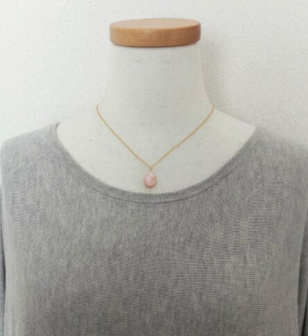 【再入荷】ピンク シェル 一粒 ネックレス（ペアシェイプカット）14KGF ゴールドフ...