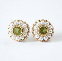 【SALE】1点もの ペリドット パール ビーズ刺繍 ピアス(スタッドピアス)天然石アクセサリー チタンポスト ハンドメイド ジュエリー ゴールドフィルド 14KGF 金属アレルギー対応 セール お買い得