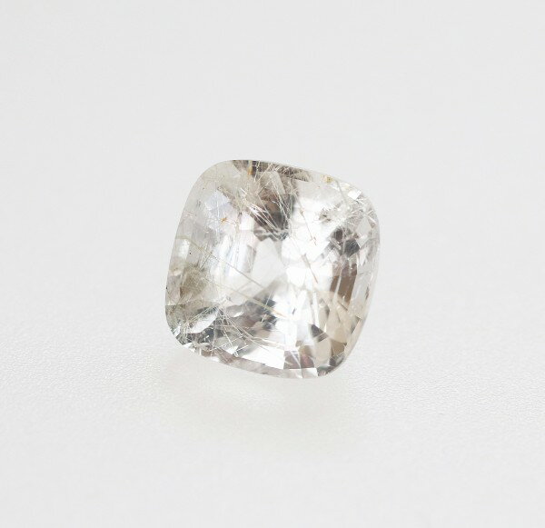 樂天商城 - ルチルイン フェナカイト ルース（スクエア）4.42ct 大粒 クッションカット マダガスカル産 希少 レアストーン コレクション お守り 天然石ルース 裸石 鑑別書付