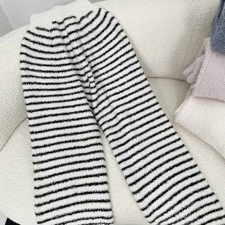 腹巻付きなのでお腹の冷え対策に！ルームウェア パンツ 腹巻付き ロングパンツ 秋冬 レディース パジャマ もこもこ 腹巻き ルームパンツ 厚手 あったか ふわふわ 暖か はらまき ボーダー柄 ふわふわ リラックスウェア 寝間着