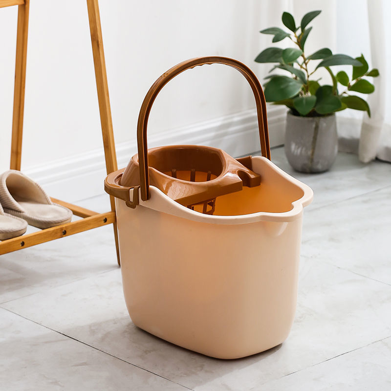 キャスター付き モップ絞り器 バケツ 水切り 脱水 モップ掛け 水拭き 掃除用品 絞...