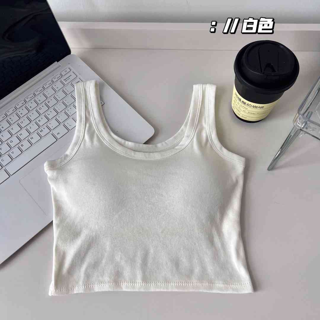 Linkage楽天市場店のハーフトップ 綿 カップ付き キャミソール ずれない インナー ブラキャミ ノースリーブ トップス スポーツブラ ヨガ 揺れない 肩紐広い｜アングル3