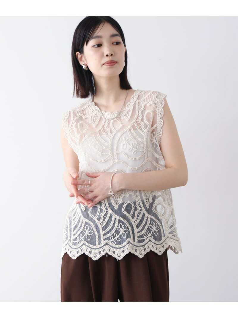 シーナリー刺繍ノースリーブブラウス Bou Jeloud バブ / ブージュルード トップス シャツ・ブラウス ブラック ホワイト【先行予約】*【送料無料】[Rakuten Fashion]