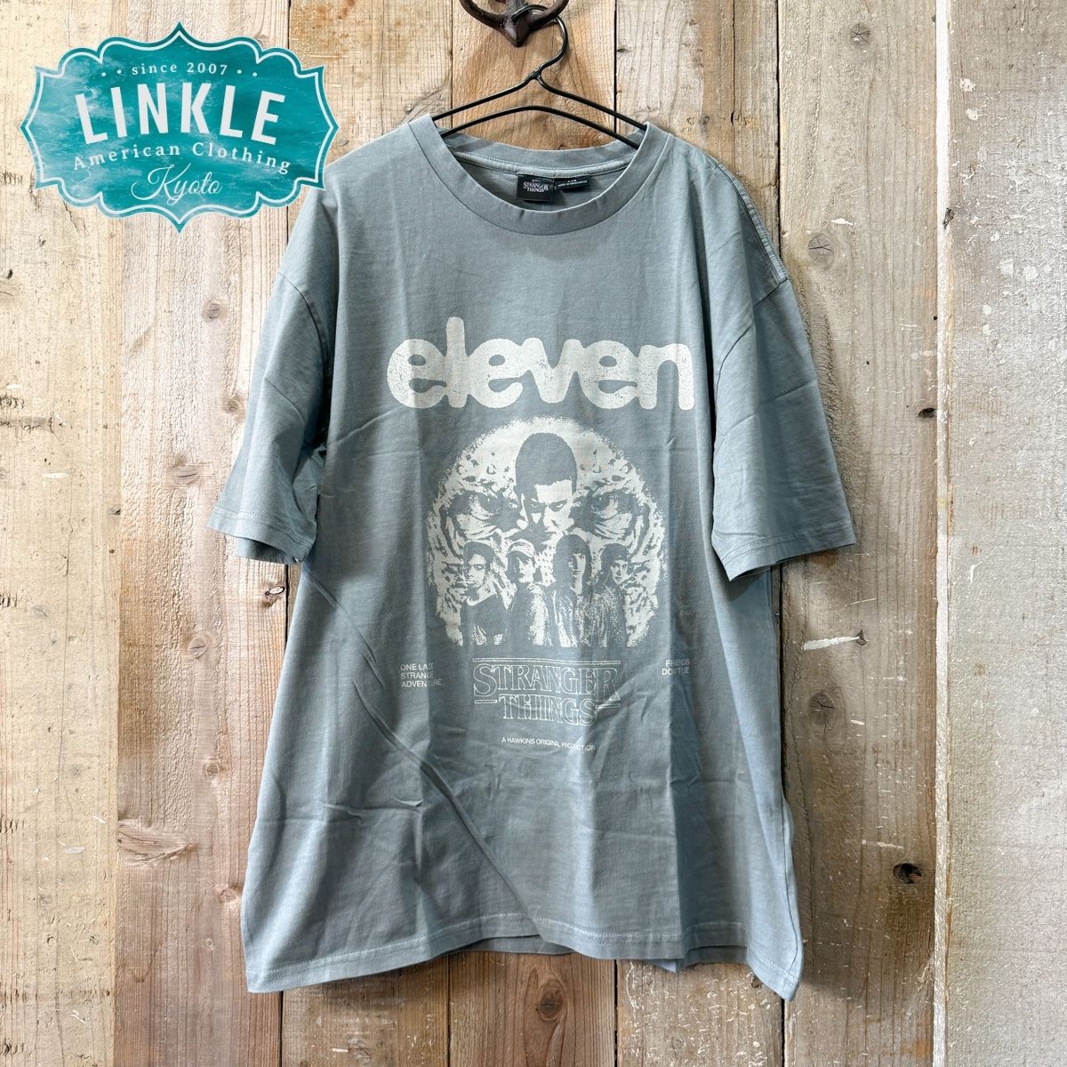 Rakuten - Cotton On(コットンオン)【Stranger Things】プリント Tシャツ【ストレンジャーシングス】