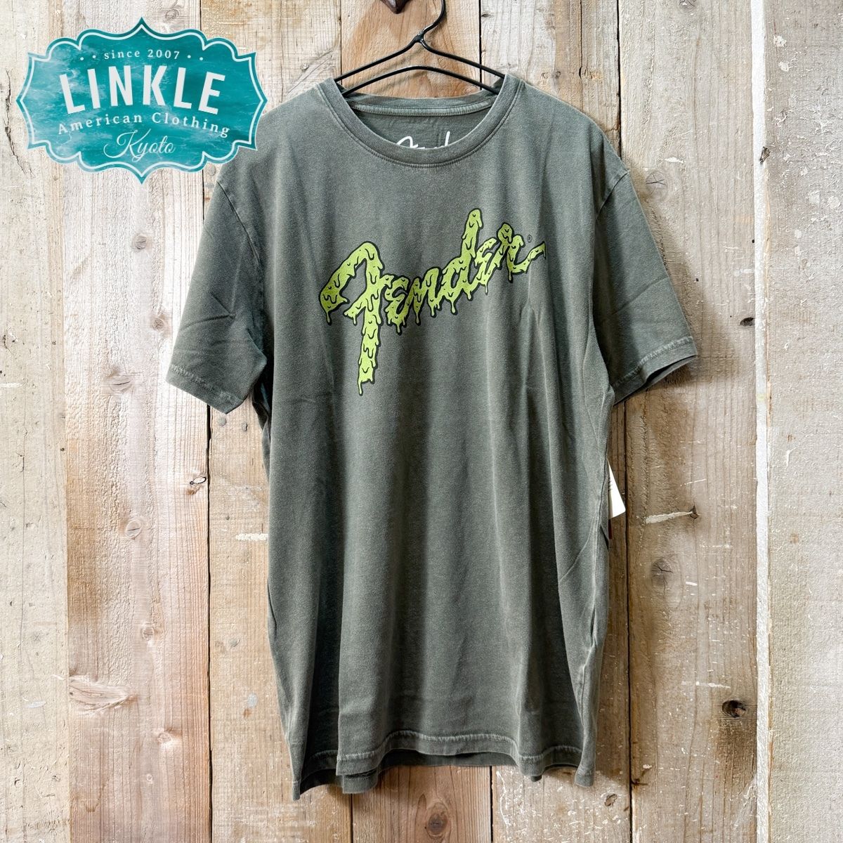 Rakuten - Lucky Brand(ラッキーブランド) 【Fender】プリント Tシャツ【フェンダー ギター】