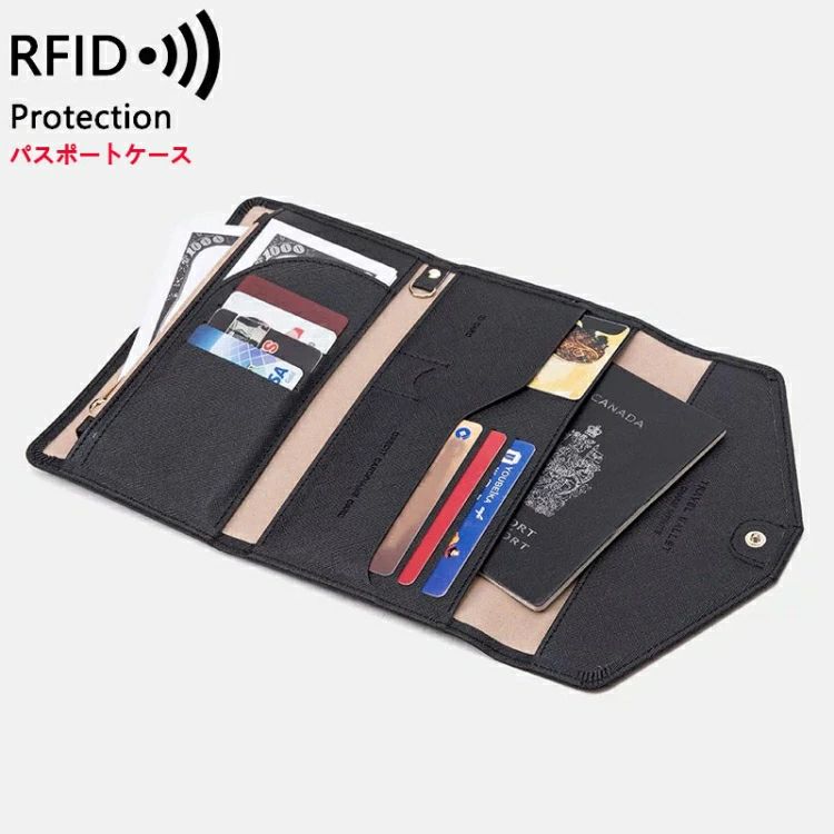 RFIDスキミング防止機能付きパスポートケースです。 ボタン開閉のシンプルな三つ折りデザインが魅力的♪ お札やチケットの収納にも使えて利便性抜群♪ パスポートやクレジットカードなど、旅行時のセキュリティ対策におすすめです◎【サイズについて】画像をご参照ください。【カラーについて】生産ロットにより柄の出方や色の濃淡が異なる場合がございます。 お使いのモニターや撮影時の光の加減などにより 画像と実際の商品のカラーが異なる場合もございます。 予告なしにカラーやデザインなどの変更がある場合もございます。【素材について】PU