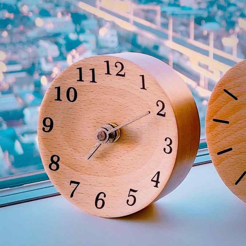 Baccarat - アナログ 置き時計 おしゃれ 丸い 木製 電池式 シンプル 手作り まるい時計 木目
