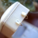 イヤーカフ★白蝶貝 〜Melissa 天然石 ストーン お守り シンプル ジュエリー 母の日 ゴールド 貴石 半貴石 アクセサリー プレゼント ギフト お礼 お...