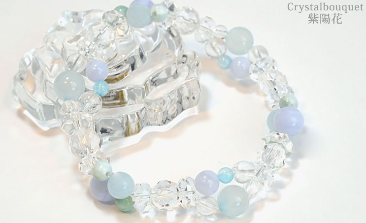 パワーストーン　天然石ブレスレット＜クリスタルブーケ 紫陽花＞（ラリマー/ブルーカルセドニーAAA/シーブルーカルセドニー/アクアマリンミルキー/ブルーレースアゲート/水晶）