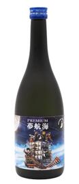 ちゃんぽんちから氏 × 忠孝酒造 コラボレーション 「PREMIUM夢航海40度」は、お酒の魅力を全国へ発信し続ける人気動画クリエーター「ちゃんぽんちから」氏と忠孝酒造のコラボレーションから誕生した特別なエディションボトルです。 「PREMIUM夢航海40度」は、夢航海ならではの青りんごを思わせるフルーティーな香りと味わいをさらに磨き上げ、試行錯誤の末に誕生したシリーズ最高到達点です。 40度でありながら驚くほどまろやかな口当たりと豊かな旨み、上品な甘みを兼ね備え、これまでの泡盛とは一線を画す、新たな味わいを実現しました。 華やかな香りと奥深いコクが調和した、飲みごたえがありながらも飲みやすい一本。 ストレートやロックはもちろん、炭酸割りでもフルーティーな香りを存分にお楽しみいただけます。
