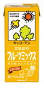 ●内容量 1000ml×24本 ●原材料 大豆（カナダ、アメリカ）（遺伝子組換えでない）、砂糖、りんご果汁、パインアップル果汁、オレンジ果汁、みかん果汁、米油／糊料（ペクチン）、酸味料、乳酸カルシウム、香料、カロチノイド色素、ビタミンD ●商品特徴 りんご、パイナップル、オレンジ、みかんの果汁をブレンドしたフルーティーな味わいの豆乳です。ビタミンD（2.5μg）を配合しております。