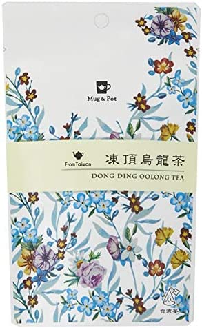【内容量】 ティーバッグ・2g×6P 【原材料】 半発酵茶 【商品特徴】 凍頂烏龍茶は他の烏龍茶より発酵度が低いため、抽出されるお茶の色は薄い金色で、花の香りと優雅な味が特徴です。 台湾では「烏龍茶と言えば凍頂烏龍茶」と言われるほど、台湾高級烏龍茶のなかでも、人気・知名度が高い品種の1つです。 深い緑のツヤがある茶葉は上質で、あなたを台湾茶の世界へ誘います。