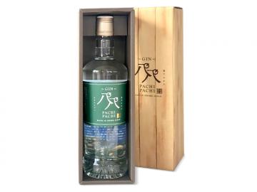 クラフトジン PACHI PACHI パチパチ 720ml 瓶 愛媛みかん ジン 近藤酒造 真穴みかん クラフトジン PACHI PACHI パチパチ 720ml 瓶 愛媛みかん ジン 近藤酒造 真穴みかん