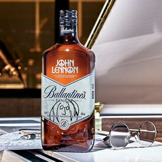 【11/1〜3(月)迄全品P2倍】並行品 バランタイン・ファイネスト・ジョンレノン・エディション 40度 700ml_[リカーズベスト]_[全品ヤマト宅急便配送]スコッチウイスキー スコッチ ウイスキー Scotch Whisky whiskey