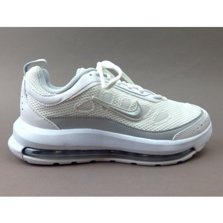 NIKE WMNS エアマックス AP CU4870 WH(102)ナイキ レディース スニーカー マックスエアホワイト 白 軽量 シンプル AIR MAX AP