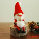 サンタクロース・白羊を抱いたサンタ NORDIKA nisse(ノルディカニッセ）エストニア ハンドメイド木製オブジェ 北欧クリスマス雑貨