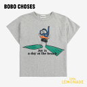 【BOBO CHOSES】A Day At The Beach T-shirt 【2-3歳】 (B125AC007 ) キッズ Tシャツ ビーチ イラスト トップス 半袖 グレー ユニーク こども服 キッズ服 JOY リトルレモネード ボボショーズ アパレル SS25SALE KTZ
