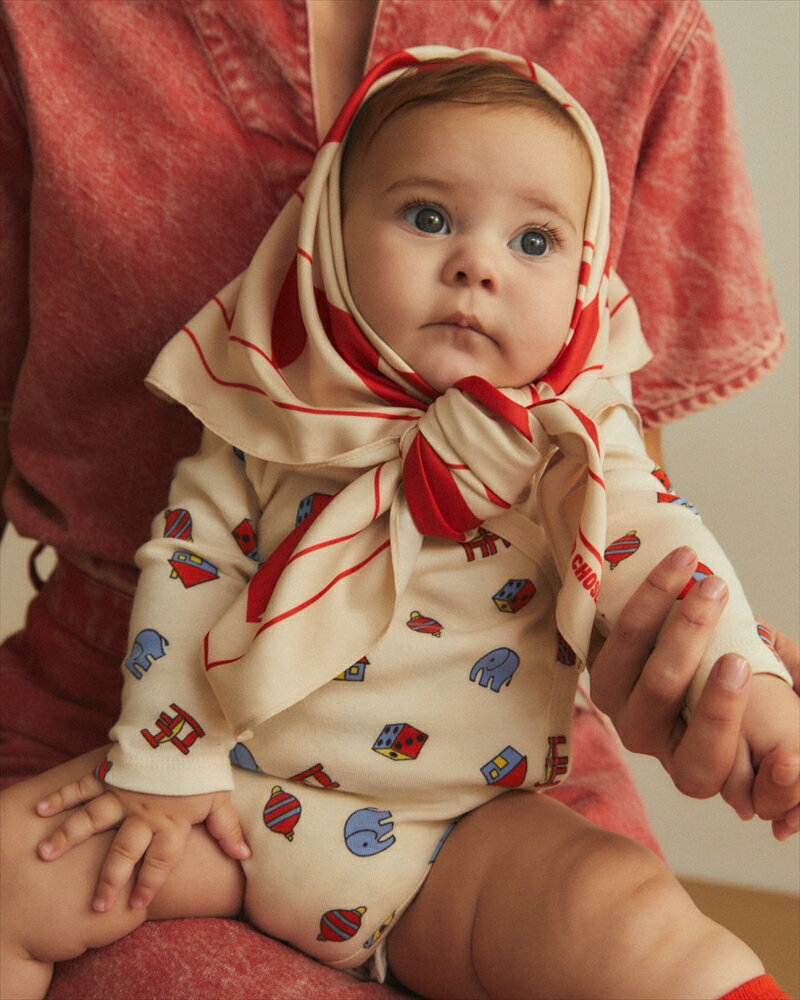 BOBO CHOSES Toys all over body (1か月/3か月) ボボショーズ ベビー 長袖 ロンパース ボディ おもちゃ 総柄 こども服 ベビー服 56cm/62cm 新生児 出産祝い ギフト 出産準備 リトルレモネード アパレル B225AB004 AW25 KTZ 2