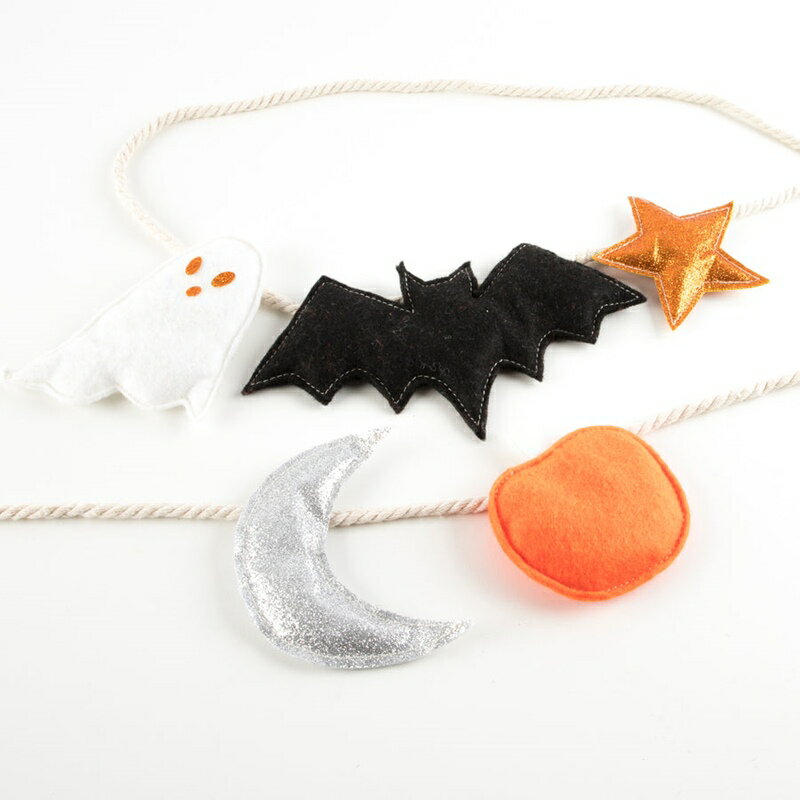 【Meri Meri】Halloween Felt Garland ハロウィン フェルト ガーランド レターバナー シルバームーン かぼちゃ おばけ こうもり ゴールドスター 飾り ディスプレイ パーティー デコレーション 装飾 あす楽 リトルレモネード メリメリ (225126) 3