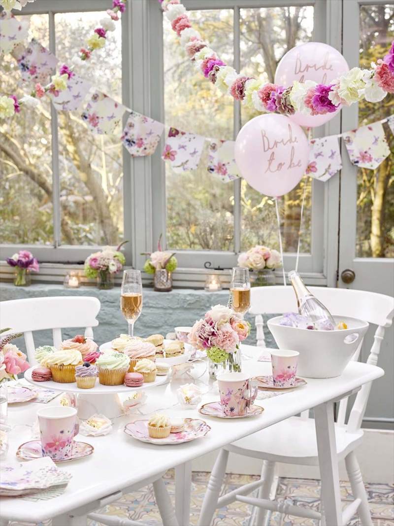 ��Talking Tables�� �֥��å��� �ե������ �ե�å��������ɥХʡ� ������ ���� �ե� �� ���� �ۡ���ѡ��ƥ��� �С����ǥ� �����ǥ��� �ե�å� flag ������ ��ȥ���͡��� 300��