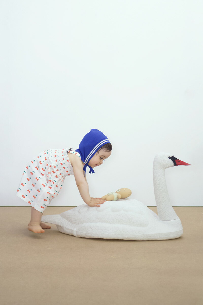 �����ˡ����åȥ� STRIPES BONNET ultramarine �ܥ�ͥå� �ե��ۥ磻��2�ܥ饤�� �֥롼 ���褱 ˹�� �֤���� ������� ���襤�� �٥ӡ� ���å� �л����� �л��ˤ� ���ե� �ץ쥼��� �٥ӡ��� ���ѥ�� ��ȥ���͡��� TINYCOTTONS SS26-376 J29 KTZ