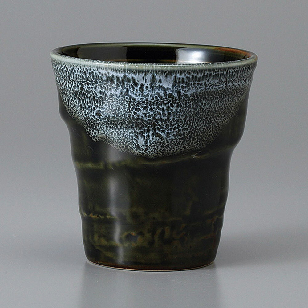 ●商品名美濃焼 ビール・焼酎・フリーカップ オリベ粉引塗分けフリーカップ 9×9.2cm 約250cc●サイズ9×9.2cm 約250cc●重量230g●品番466-24-45H