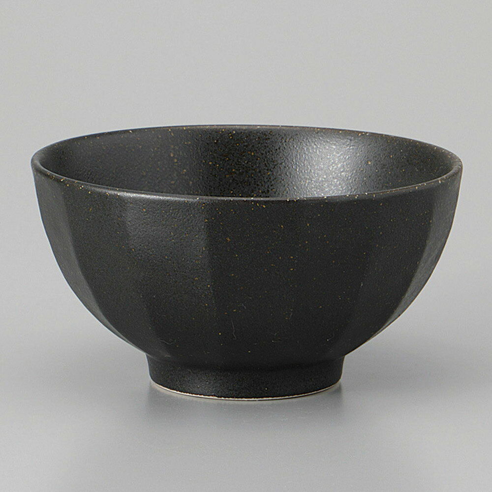 美濃焼 茶碗 色釉黒型入茶碗 11.8×6.2