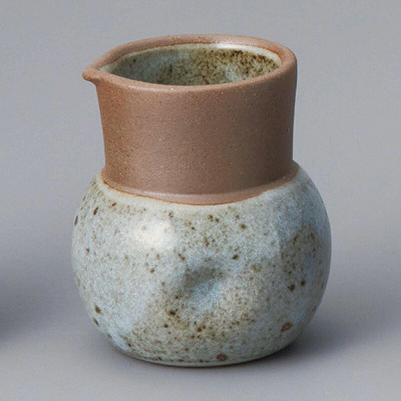 唐津ピッチャー