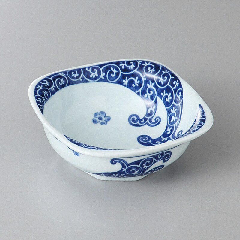 有田焼波唐草小鉢