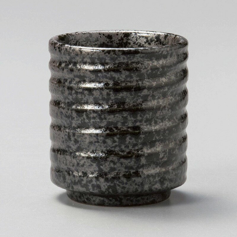 黒水晶　けずり渦湯呑