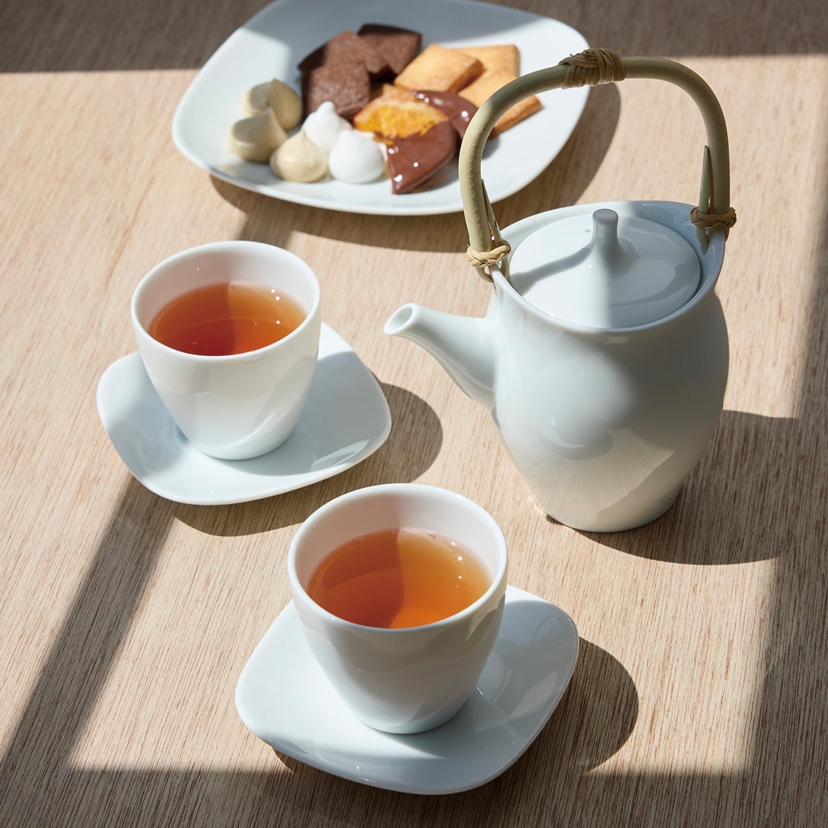湯呑み 花音 煎茶碗 白磁 5個入 （ カップ コップ 湯呑 150ml 磁器 美濃焼 日本製 和風 和食器 シンプル モダン 軽い ） livingut-10240576 リビングート 楽天市場店 サンプル画像2