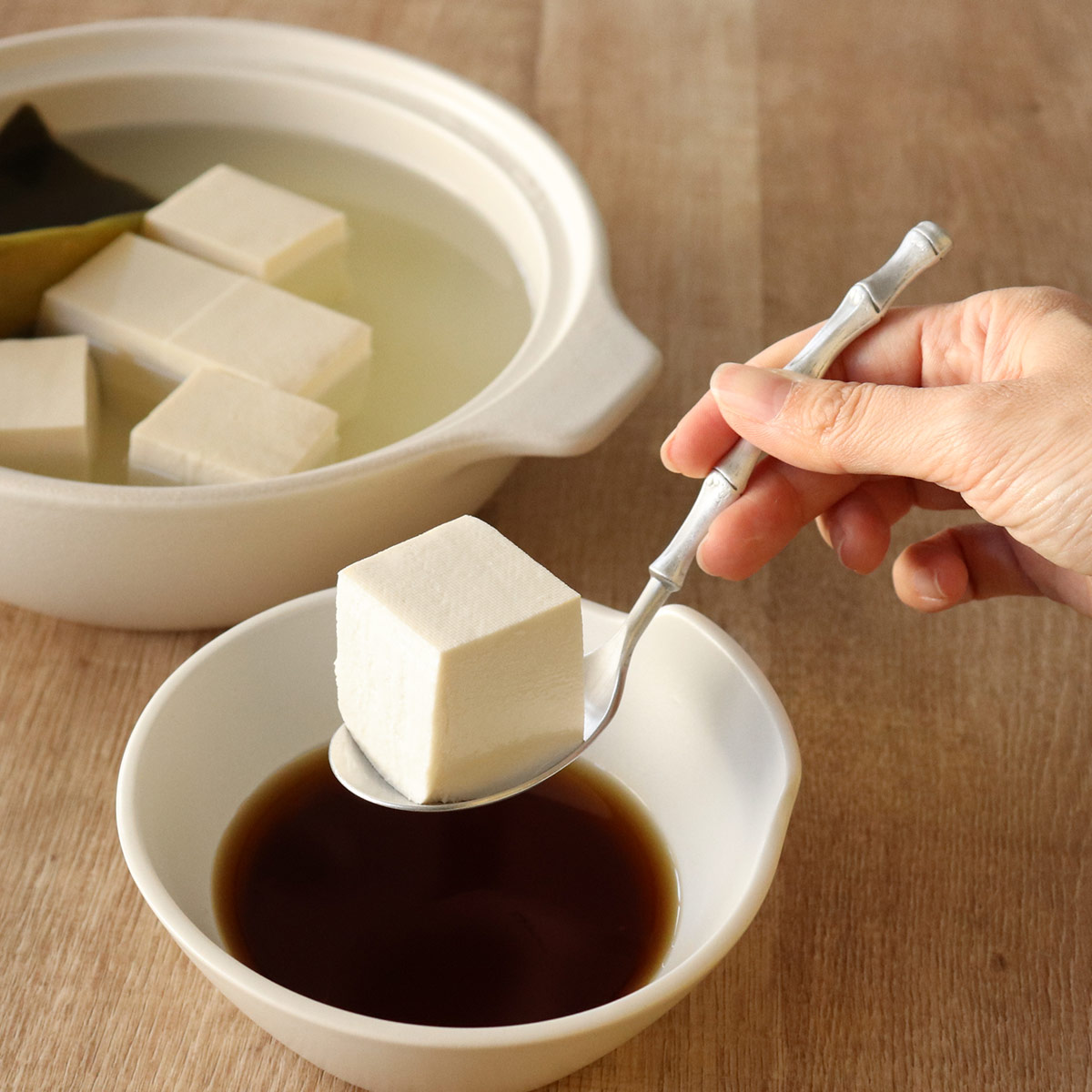 工房アイザワ 竹レンゲ 中 （ aizawa 穴なし ちゅうぼうこもの 日本製 レンゲ アルミニウム れんげ 蓮華 サービングスプーン 取り分けスプーン スプーン カトラリー アイザワ 燕三条 美しい 高級感 レトロ 職人技 高品質 シンプル ） 3
