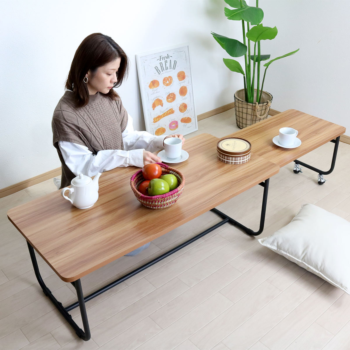 ネストテーブル Sled 幅105〜169cm 伸縮テーブル リビング テーブル 伸縮 （ 送料無料 ローテーブル センターテーブル 座卓 机 つくえ 曲線 キャスター付き コンパクト 省スペース 作業台 キズ 汚れ 強い スチール ）