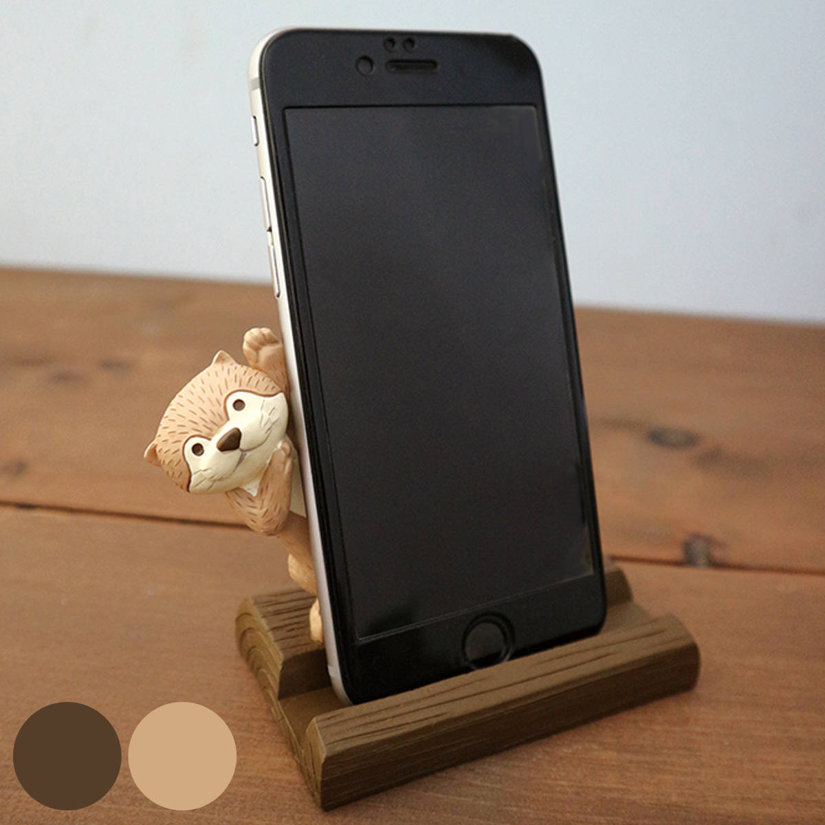 スマホスタンド ひょっこりカワウソスマホスタンド （ スマホホルダー スマートフォンスタンド 縦置き ...