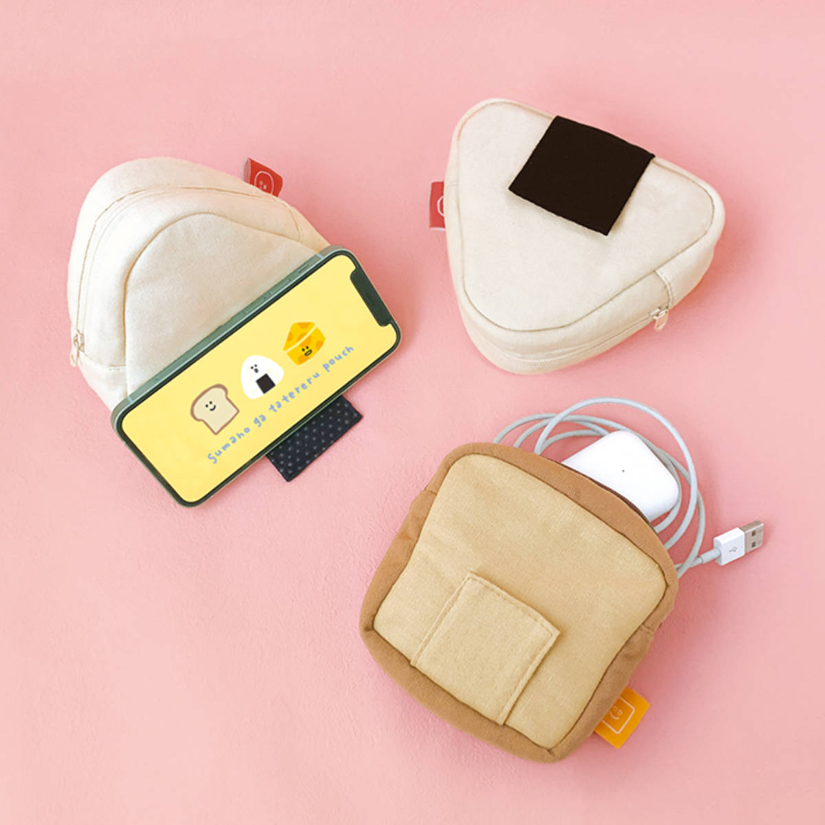 スマホが立てられるポーチ おにぎり 食パン （ ポーチ 小物入れ 小物ポーチ スマホスタンド ガジェットポーチ モチーフ かわいい 便利グッズ 収納 整理 整頓 持ち運び ）のサムネイル