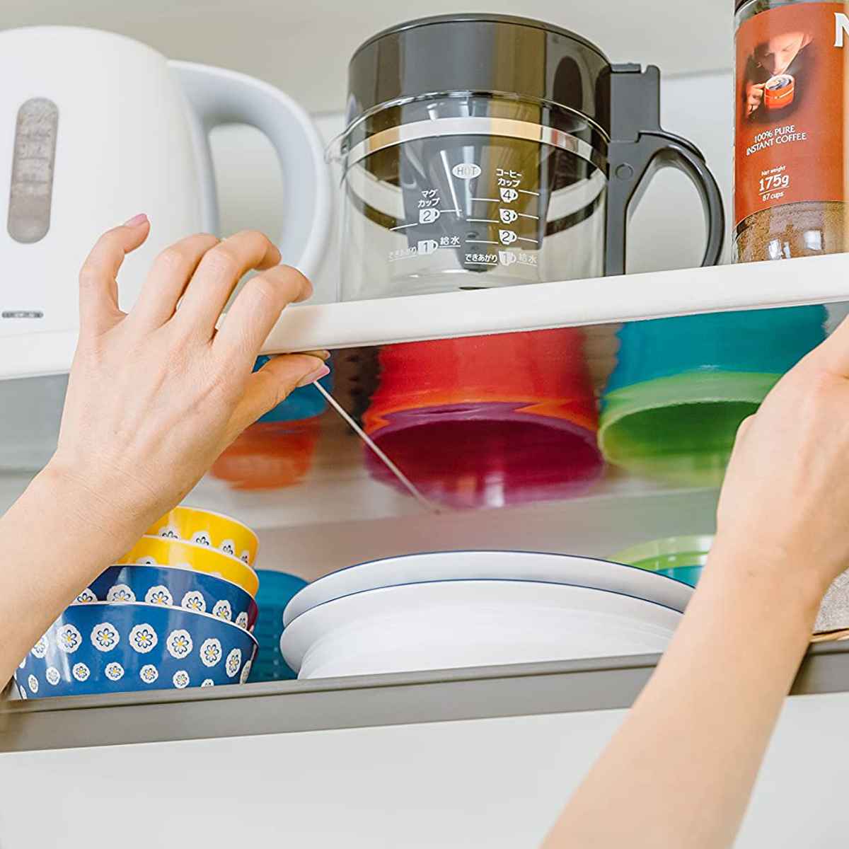 食器棚シート 高い位置の棚の中身 鏡を貼って見る お見通シート 2枚入 SUISUIシリ...