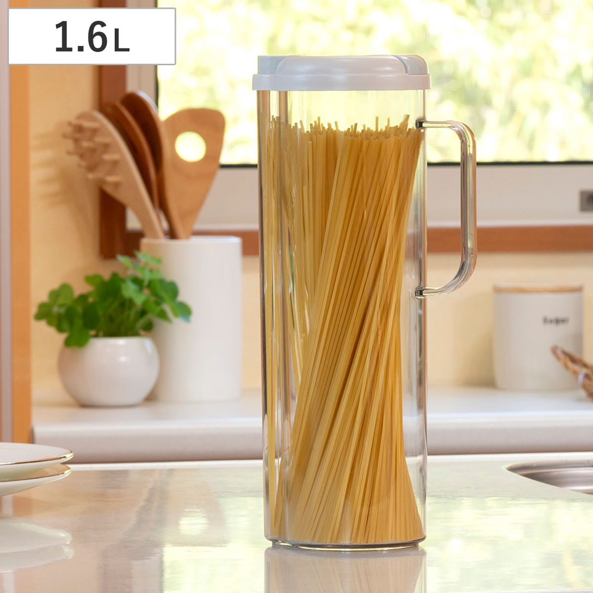 保存容器 1.6L パスタストッカー （ プラスチック パスタケース パスタ保存 パスタ容器 パスタ入れ 計量 日本製 パスタ スパゲッティ 保存 容器 ケース パスタはかり パスタポット 食品保存容器 ）