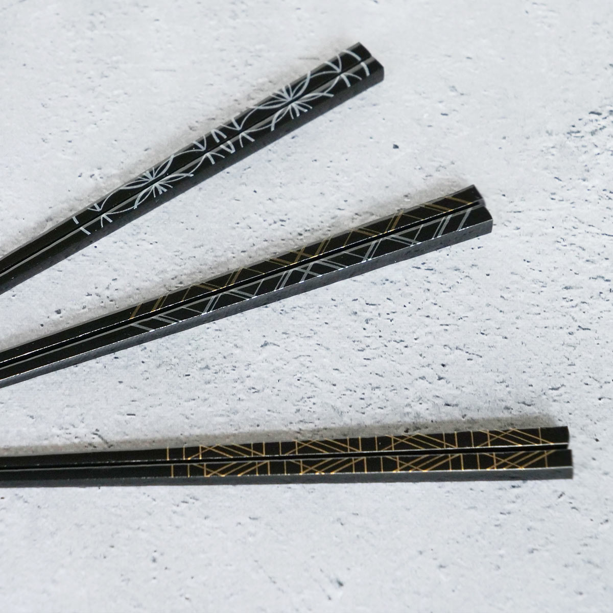 箸 23cm KAKEHASHI ARTE ジオメトリック 木製 天然木 日本製 （ お箸 木 大人 角 黒 和食器 おはし おしゃれ はし 女性 男性 和モダン ブラック 男女兼用 四角形 ）