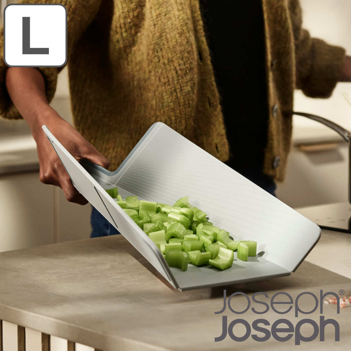Joseph Joseph チョップ2ポット プラス ラージ 折りたたみまな板 （ ジョセフジョセフ まな板 俎板 折り畳み プラスチック製 食洗機対応 折り畳めるまな板 大きめ 軽量 滑り止め付き 取っ手付き 便利グッズ 調理道具 ）のサムネイル