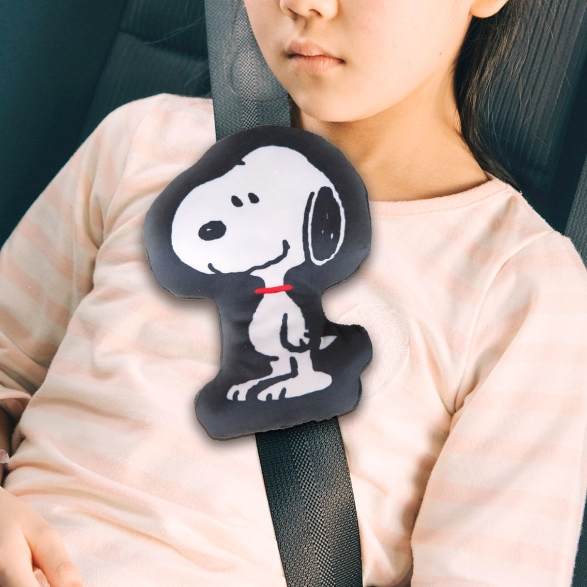 カー用品 ふわふわ シートベルトカバー スヌーピー （ シートベルトパッド SNOOPY シートベルトクッシ..