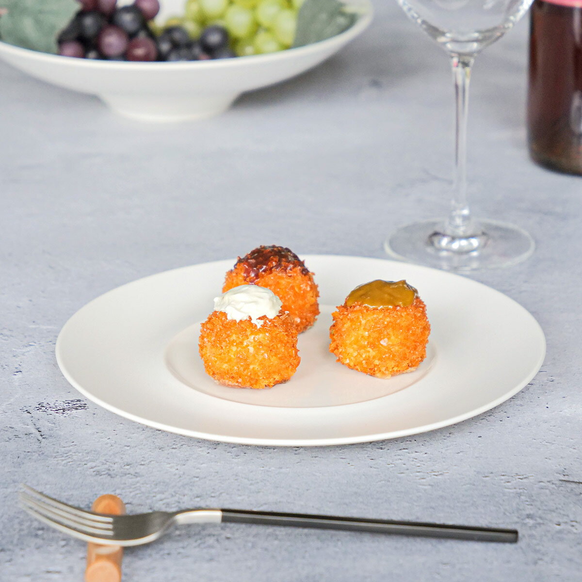 プレート 21cm M.STYLE スウィーツパレット 磁器 美濃焼 （ 皿 食器 洋食器 日本製 食洗機対応 電子レンジ対応 中皿 丸 ラウンド メイン皿 取り皿 太リム メインディッシュ 取皿 デザート皿 おしゃれ かわいい 白 ホワイト ）