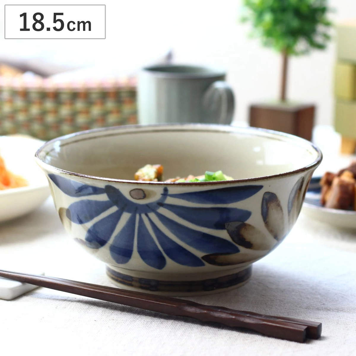 鉢 民彩はな絵 渦紋 麺鉢 18.5cm 日本製 （ 磁器 美濃焼 お椀 器 うつわ 電子レンジ対応 食洗機対応 食器 おしゃれ かわいい 丼 うどん ラーメン そば ）
