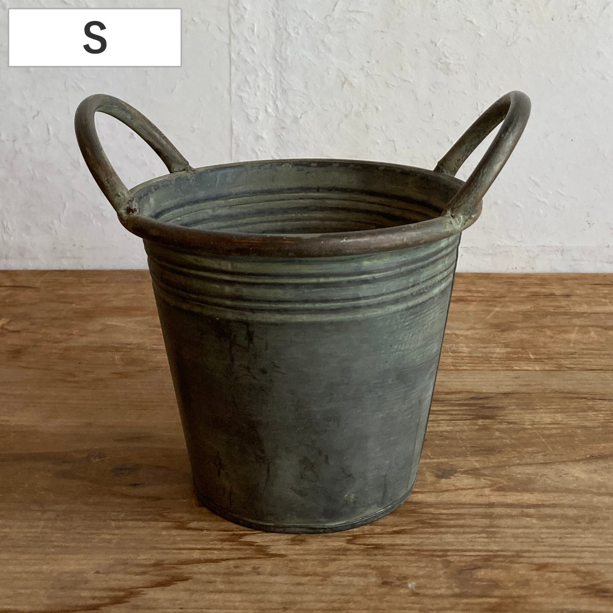 植木鉢 ブリキハンドルポット S （ プランター プラントポット 植物用ポット 鉢カバー ブリキポット ブリキ鉢 植物 花 ドライフラワー 観葉植物 多肉植物 園芸 インテリア 収納 ブリキ 丸型 PVCポット付き ）