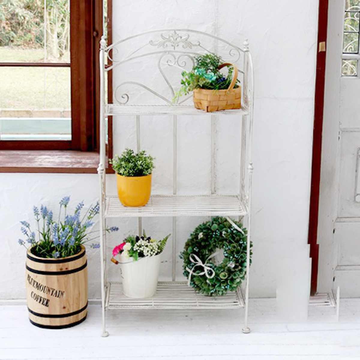 フラワースタンド ブランティーク ホワイトアイアンラック 3段 （ プランター台 フラワーラック 飾り台..