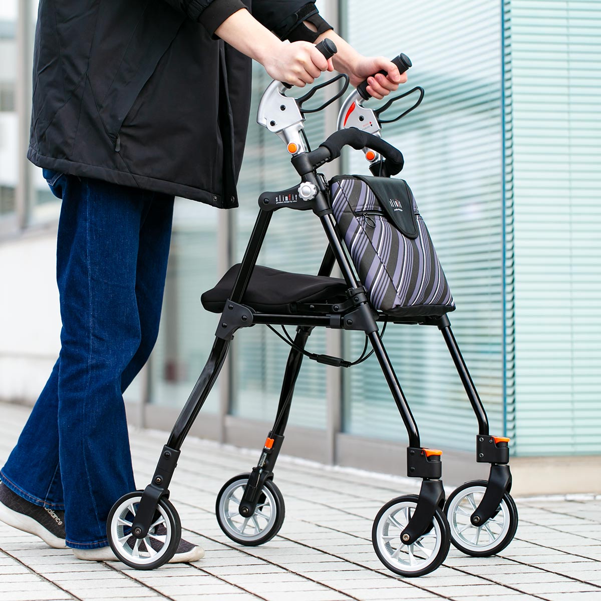 歩行車 スリムフィット ラージサイズ 座面付きタイプ ( 歩行器 軽量 コンパクト 介護 シルバーカー カート 折りたたみ 男女兼用 高齢者 歩行補助 シニアカ...