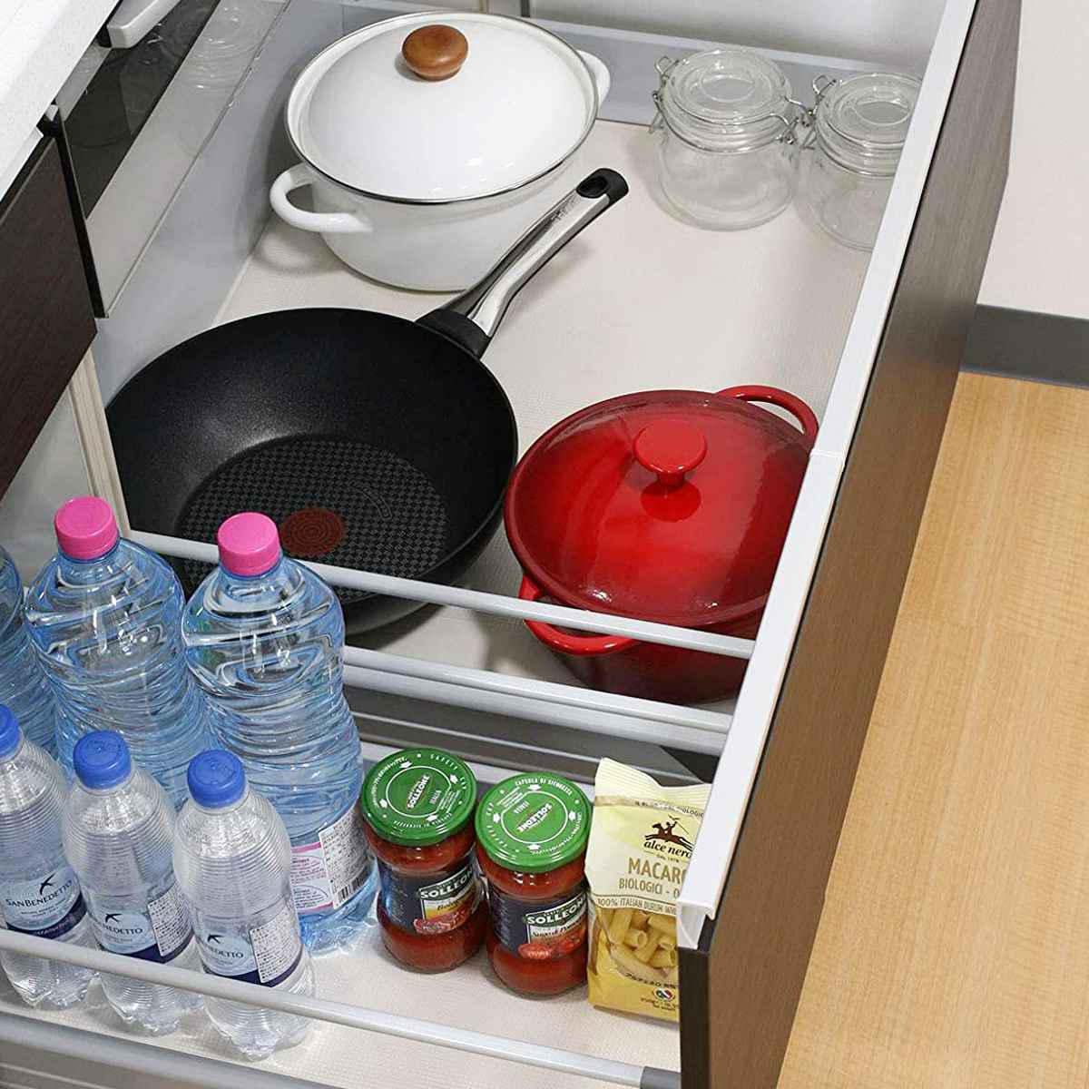 汚れ防止シート 45×180cm システムキッチン用 ゴキヨケ＋ フリーカット （ 防汚シート 防虫シート キッチン用品 キッチン雑貨 汚れ防止マット シンク下 流し台シート 防虫加工 防汚 食器棚 カップボード キッチン 引出し 透明 45cm ） livingut-10079046 リビングート 楽天市場店 サンプル画像2